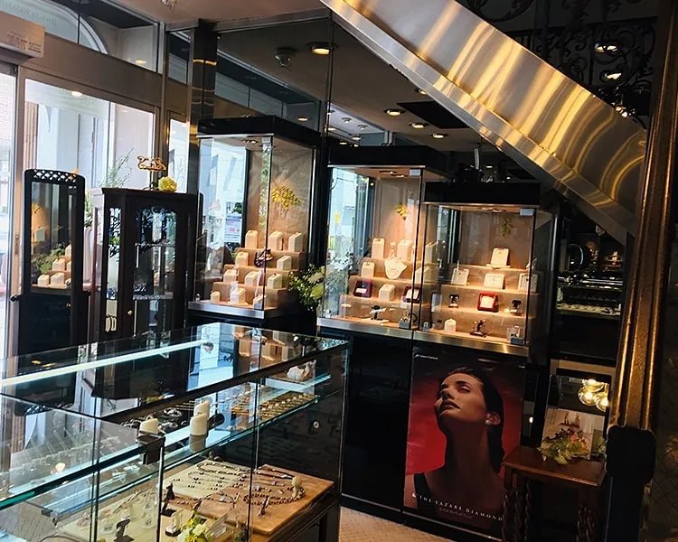 ワタリヤの店舗写真